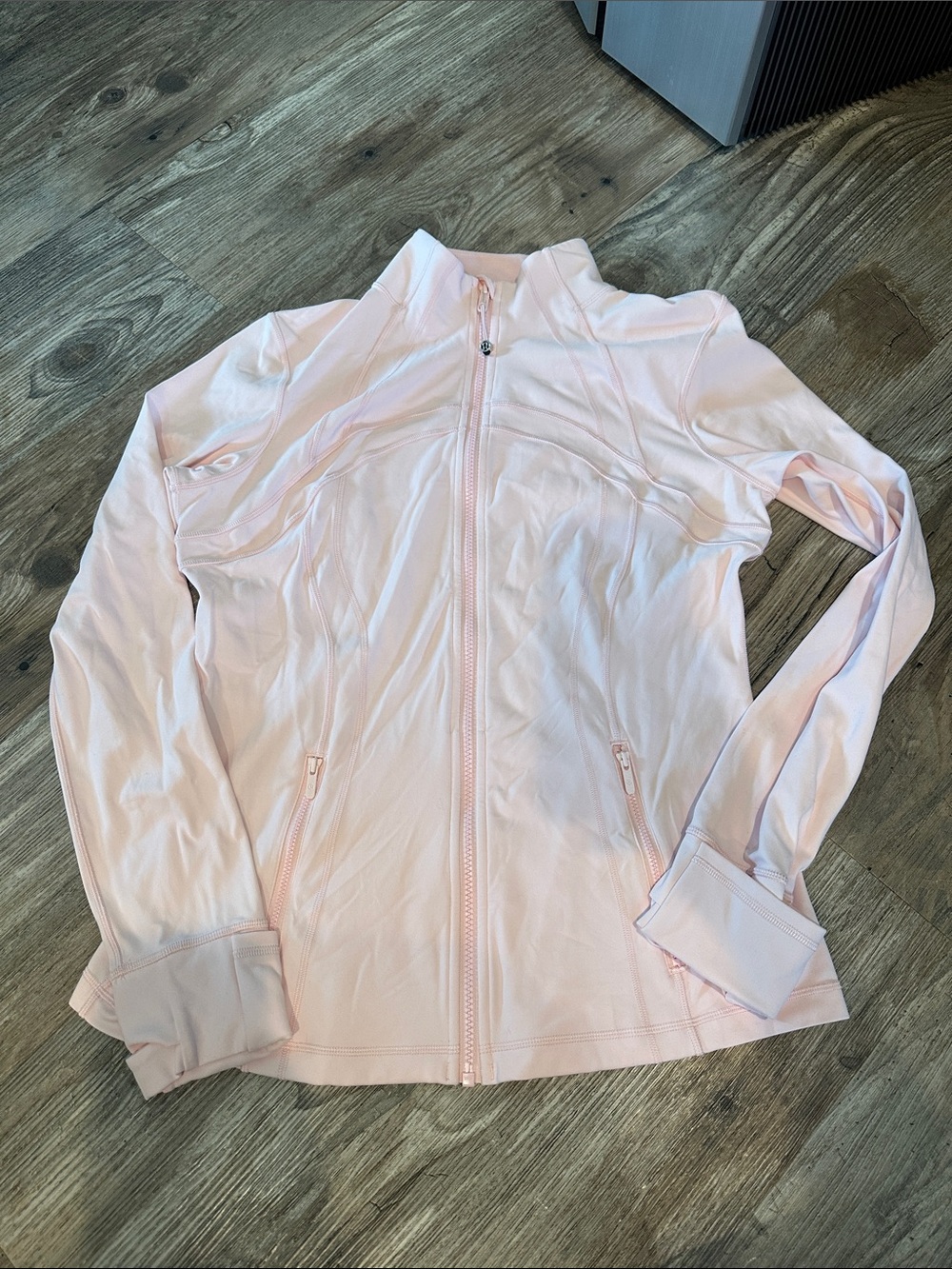 New without tags! Lululemon Define Jacket *Nulu
Strawberry Milkshake sz 14